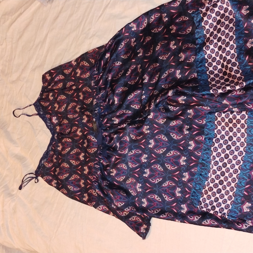 APT.9 Intimates M
